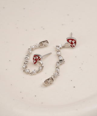SETAS CHAIN DROP EARRINGS